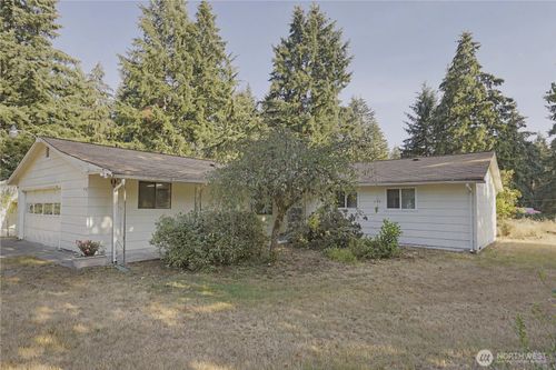 8411 173rd Ave Sw, Rochester, WA, 98579-9565 | Card Image