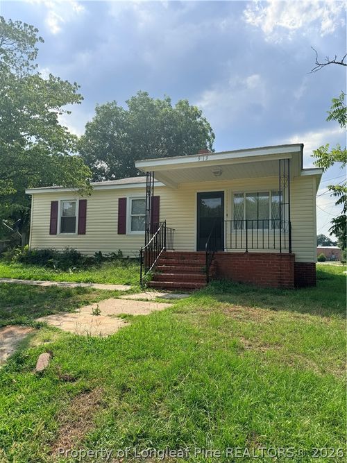 919 Doll St, Fayetteville, NC, 28303-3971 | Card Image