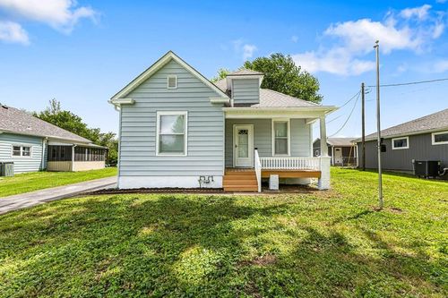 3121 S 29th St, Saint Joseph, MO, 64503-1119 | Card Image