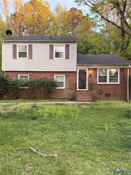 524 Kenmore Dr, Petersburg, VA, 23805-2549 | Card Image