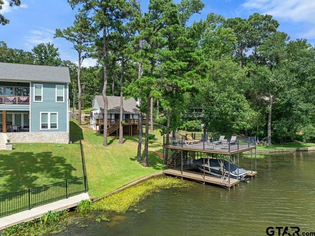 516 Hideaway Ln E, House other with 3 bedrooms, 2 bathrooms and null parking in Hideaway TX | Image 30