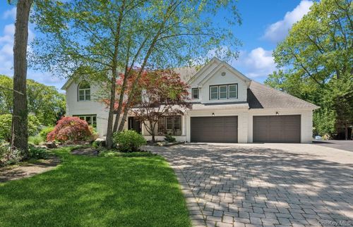 10 Colonial Dr, Smithtown, NY, 11787-4213 | Card Image