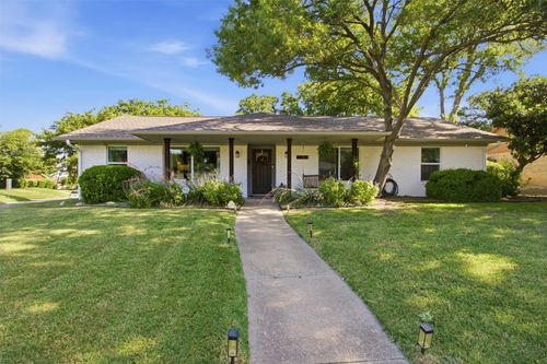 6136 Wrigley Way, Fort Worth, TX, 76133-3530 | Card Image