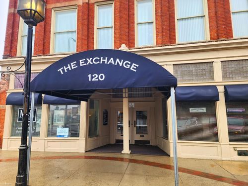 120 W Exchage Street, Owosso, MI, 48867 | Card Image