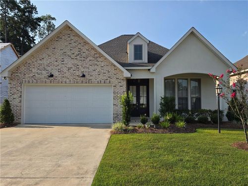 67586 Antioch Dr, Mandeville, LA, 70471-7205 | Card Image