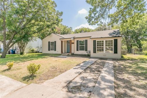 316 S 2nd St, Wylie, TX, 75098-3661 | Card Image