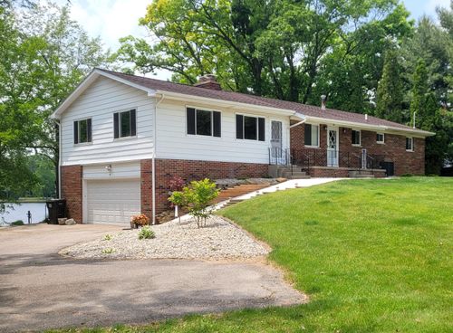 306 E Ridge Dr, Brooklyn, MI, 49230-9048 | Card Image
