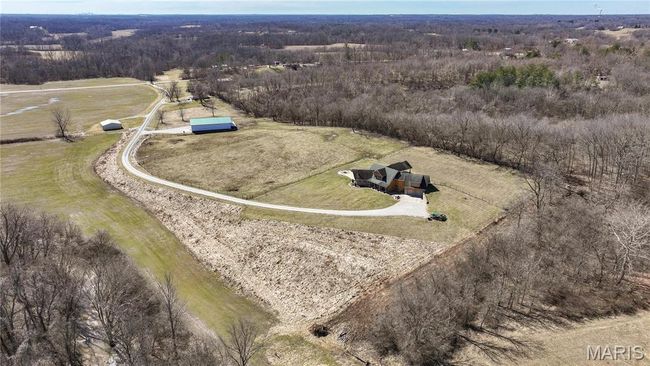 2445 Seiler Rd, House other with 3 bedrooms, 5 bathrooms and 2 parking in Alton IL | Image 14