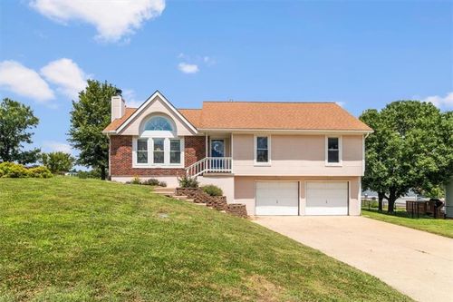 1507 Prairie Dr, Atchison, KS, 66002-9506 | Card Image