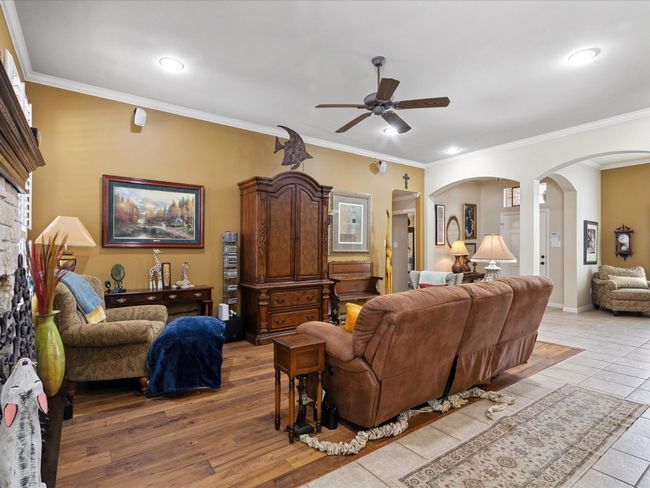 713 Amherst Dr, House other with 3 bedrooms, 2 bathrooms and null parking in Waxahachie TX | Image 15