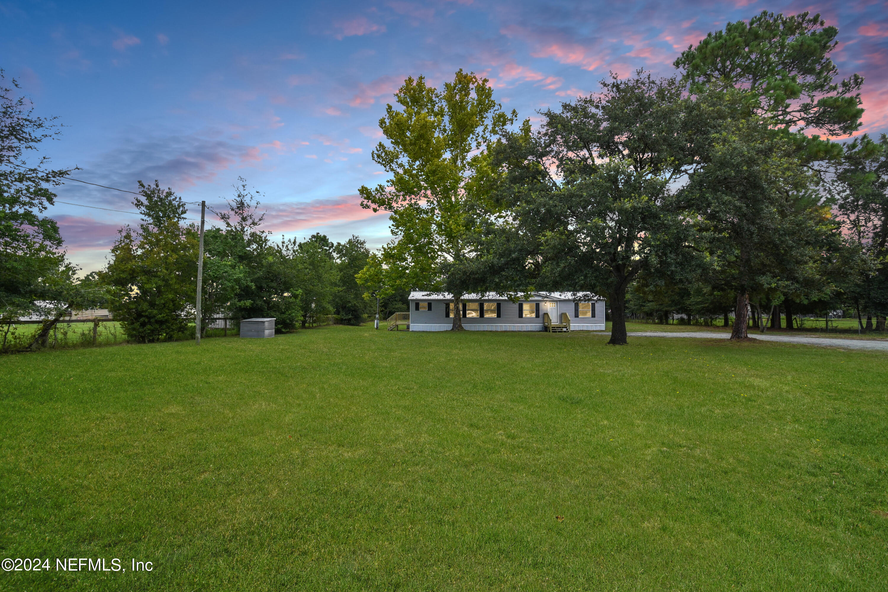 Crazy Horse Ave, Middleburg, FL 32068