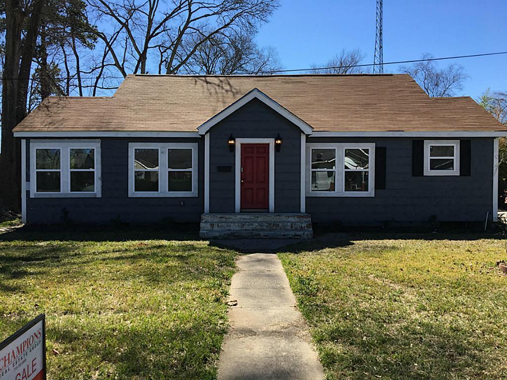 Centennial St, Liberty, TX 77575
