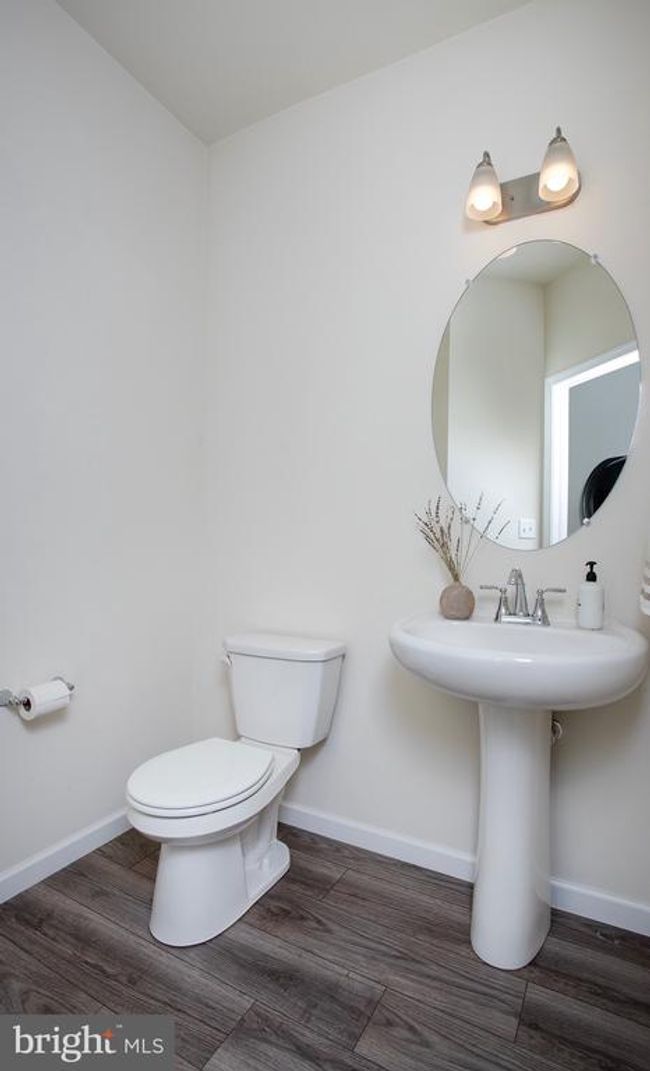 807 Anthony Dr, Townhouse with 3 bedrooms, 3 bathrooms and null parking in HARRISBURG PA | Image 12