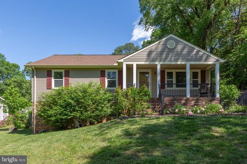 910 Ficklen Rd, FREDERICKSBURG, VA, 22405-2104 | Card Image
