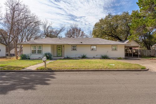 4600 Cedar Mountain Dr, Waco, TX, 76708-1221 | Card Image