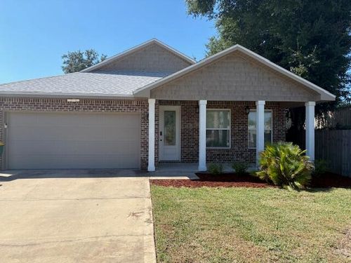 24 10th Ave, SHALIMAR, FL, 32579-1340 | Card Image