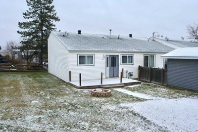 148 Rock Bay, Townhouse with 3 bedrooms, 1 bathrooms and 3 parking in Fort Mcmurray AB | Image 2