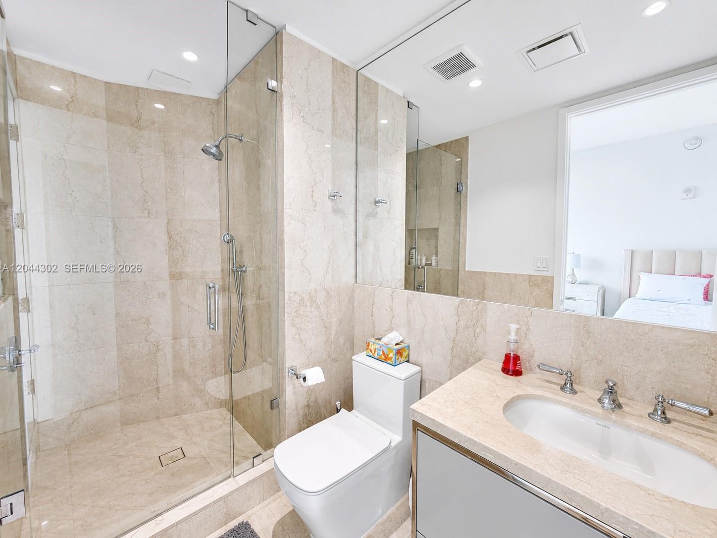 Residential Lease in Sunny Isles Beach 4