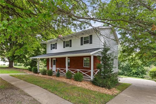 66819 Anna Dr, Saint Clairsville, OH, 43950-9252 | Card Image