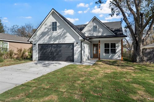 603 S Harrison St, West, TX, 76691-1723 | Card Image