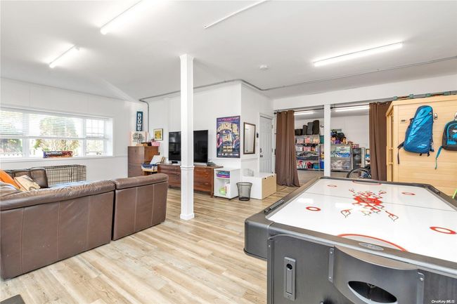 67 Matlock St, House other with 3 bedrooms, 3 bathrooms and null parking in Lido Beach NY | Image 24