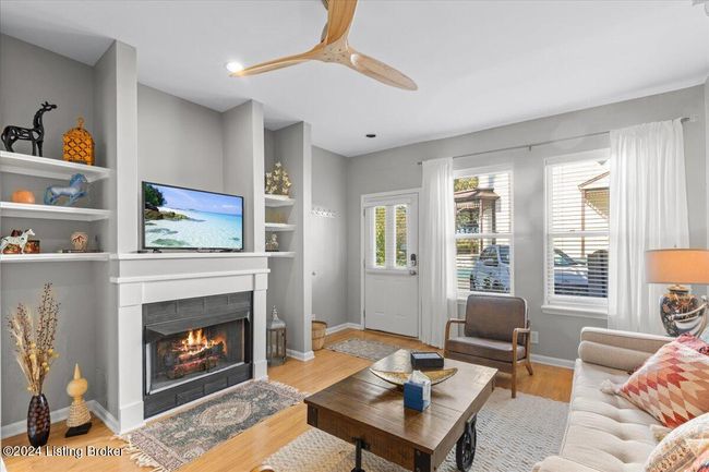 102 - 945 Baxter Ave, Townhouse with 2 bedrooms, 4 bathrooms and null parking in Louisville KY | Image 7