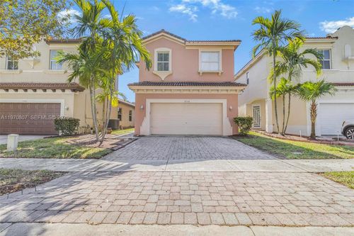 3736 Ne 9 Ct, Homestead, FL, 33033 | Card Image