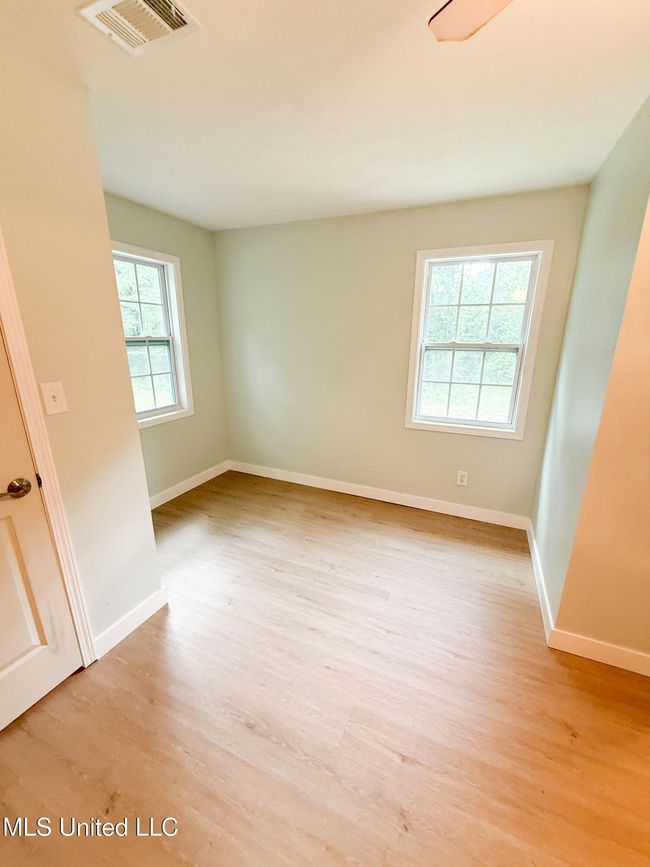 guest bedroom | Image 26