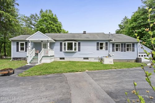 42 Midline Road, Ballston, NY, 12019 | Card Image
