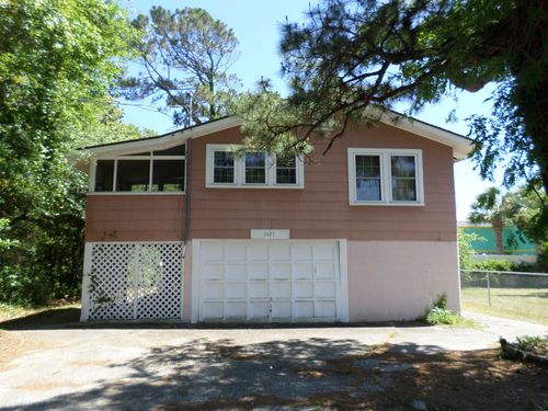 1421 Havens Dr, North Myrtle Beach, SC, 29582-3868 | Card Image
