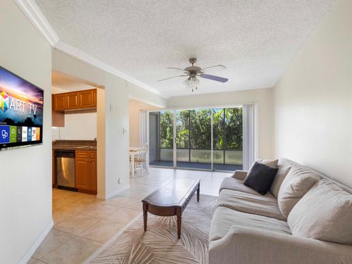 14103 Glenmoor Dr, West Palm Beach, FL, 33409-2781 | Card Image