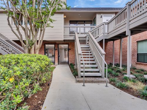 apt-204-2829 Timmons Ln, Houston, TX, 77027-5343 | Card Image