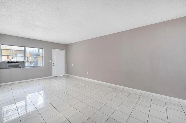 4 - 7271 Gary Ave, Home with 2 bedrooms, 2 bathrooms and null parking in Miami Beach FL | Image 4