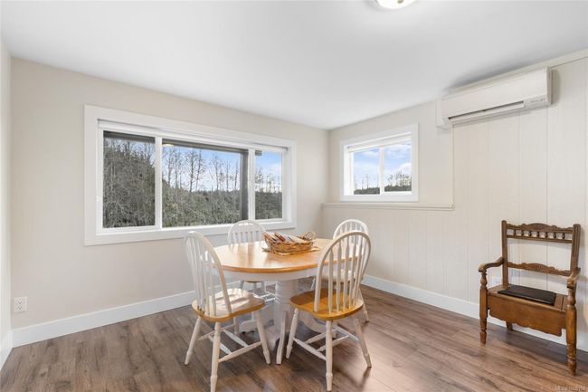 Lower suite | Image 30