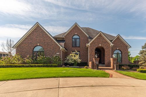 50045 Standish Ct, Plymouth, MI, 48170-2882 | Card Image
