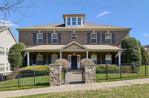 1946 Turning Wheel Ln, Franklin, TN, 37067-8641 | Card Image