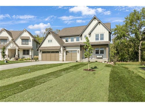11729 Azure Cir, Inver Grove Heights, MN, 55077-1003 | Card Image
