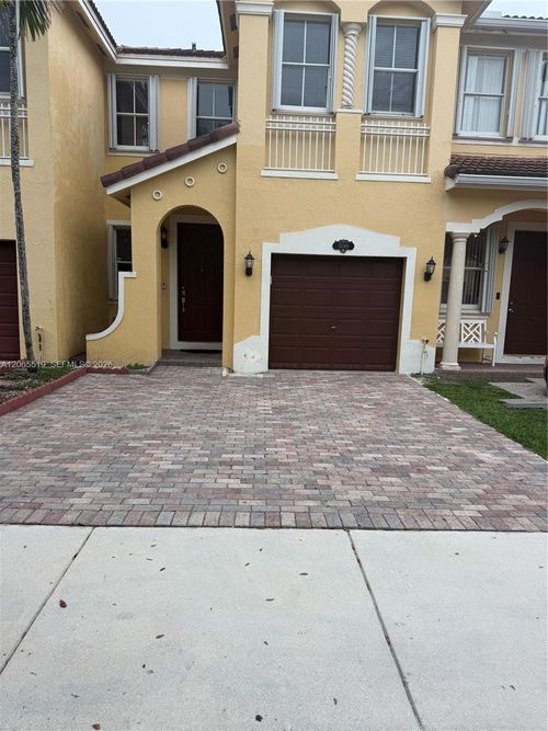 0-15069 Sw 9th Way, Miami, FL, 33194-2769 | Card Image