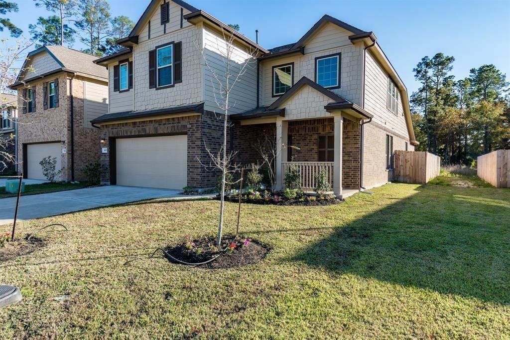 Northwood Springs Dr, Crosby, TX 77532
