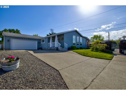 105 Littlebrook Ln, Roseburg, OR, 97471-9871 | Card Image