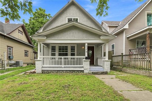 226 S 11th St, Kansas City, KS, 66102-5522 | Card Image