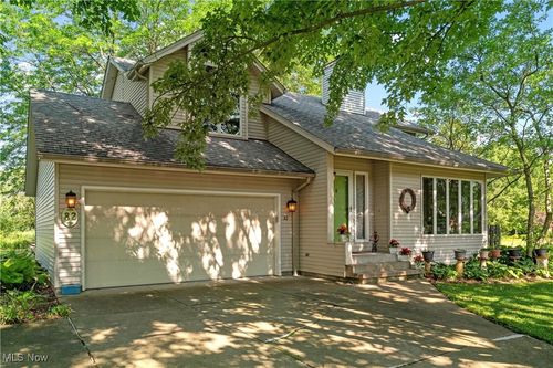 82 Pyle Rd, Oberlin, OH, 44074-1436 | Card Image