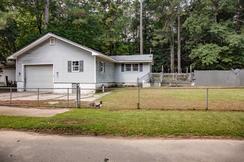 1818 Susan Dr Nw, Dalton, GA, 30720-2613 | Card Image