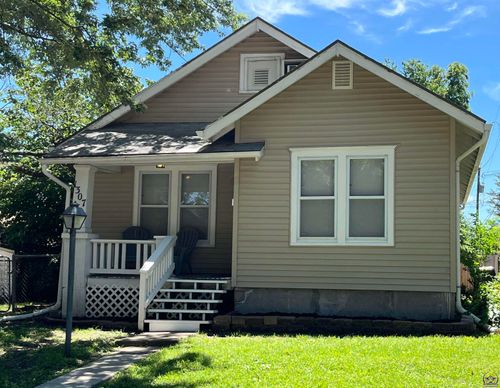 1307 Sw Hampton St, Topeka, KS, 66604 | Card Image