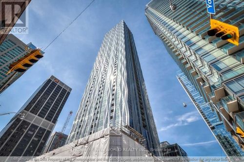 2810-1 Yorkville Ave, Toronto, ON, M4W0B1 | Card Image
