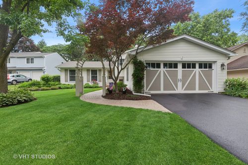 77 Flicker Ct, Naperville, IL, 60565-2326 | Card Image