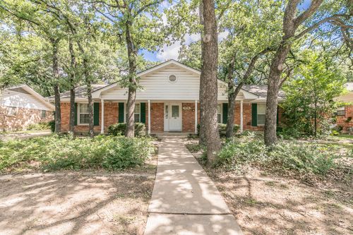 936 Mountain Ter, Hurst, TX, 76053-4108 | Card Image