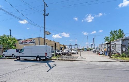 216 S 1st St, Elizabethport, NJ, 07206-1503 | Card Image