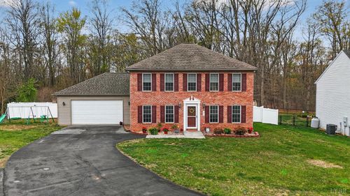 1045 Woods End Ln, Forest, VA, 24551-1247 | Card Image