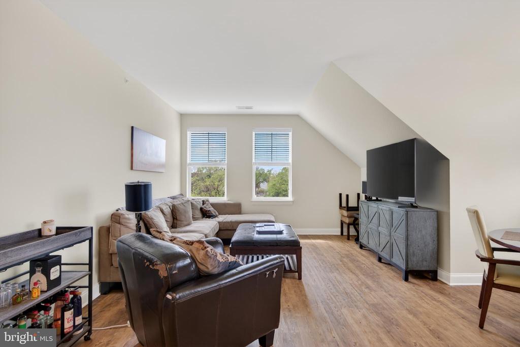 Residential Lease in MARLTON 5